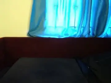 Juicy_deey  live sex cam