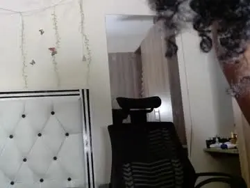Love_piahh  live sex cam