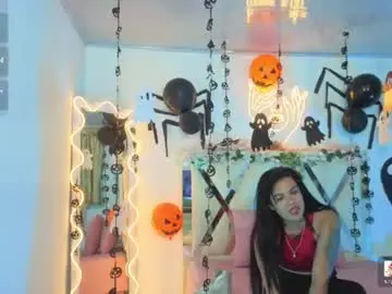 Maureen_tay  live sex cam