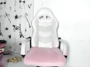 Monika_teem  live sex cam
