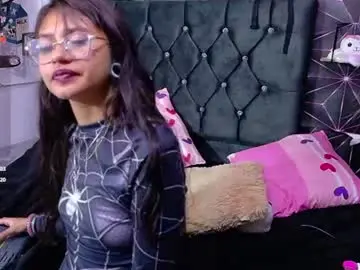 Nao_lau  live sex cam