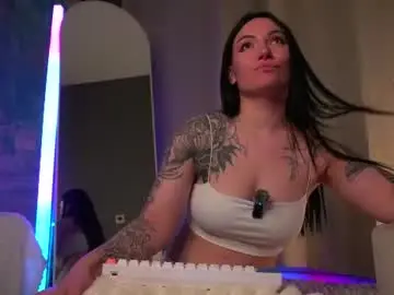 Nut_rush  live sex cam
