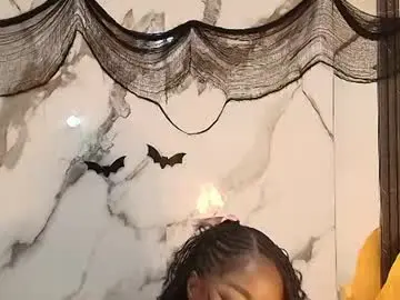Paulinekosh  live sex cam