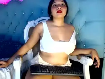 Adhara_miiller  live sex cam