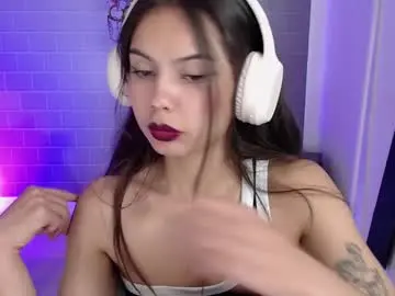 Aleesha_cameron02  live sex cam