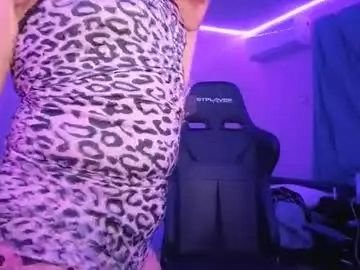 Autumn2704  live sex cam