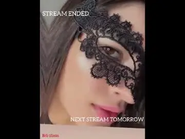Camilla__1one  live sex cam