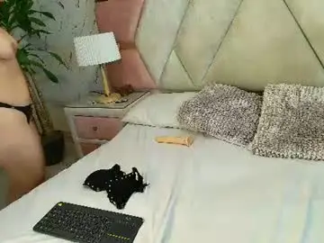 Candy_kiss7  live sex cam