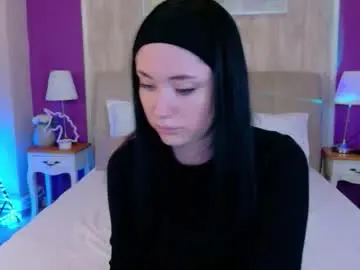 Cb_ivanna  live sex cam