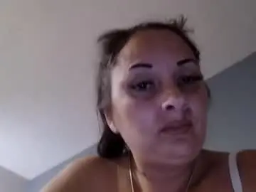Crystalbarbie214  live sex cam