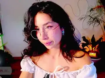 Evelyn_chelle  live sex cam