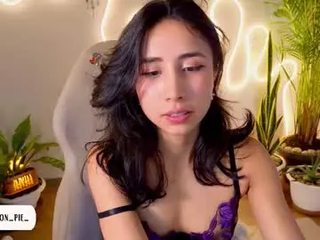 Evelyn_chelle  live sex cam