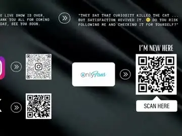 Evelyn_chelle  live sex cam