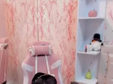 Gabbieskinny  live sex cam