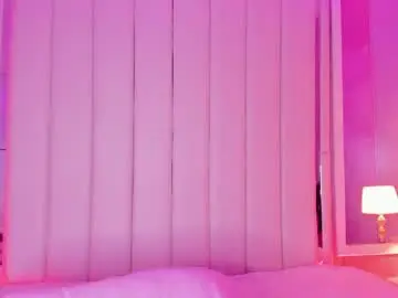 Kendall_curves  live sex cam