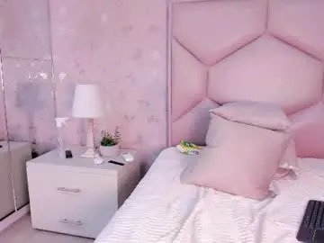 Nasly_moore  live sex cam