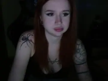 Redkarinax  live sex cam