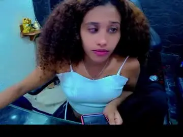 Saraylittle  live sex cam