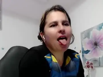 Selene_mom  live sex cam