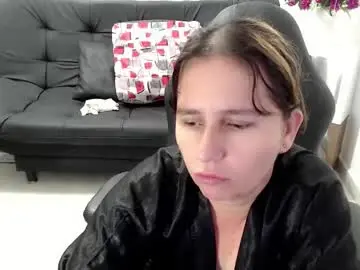 Selene_mom  live sex cam