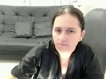 Selene_mom  live sex cam
