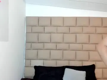 Tifannyrosen  live sex cam