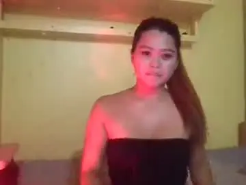 Ur_cristal  live sex cam