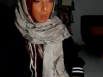 Youwishtobeme  live sex cam