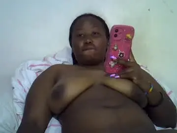 Bella_noire1  live sex cam