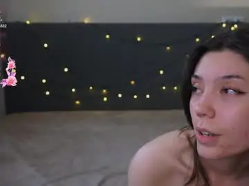 Charlinepiker  live sex cam