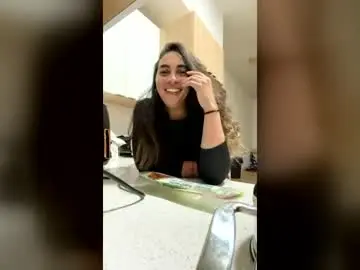 Greeneyes1017  live sex cam