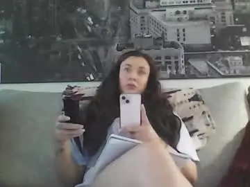 Hunnnydee  live sex cam