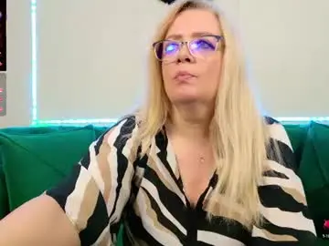 Ivanacharm  live sex cam