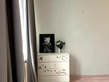 Lovelladeboer  live sex cam