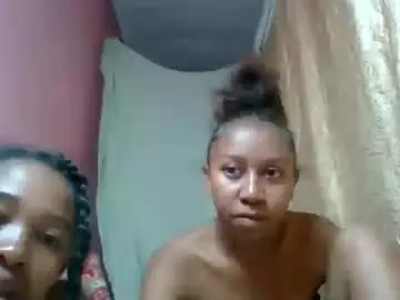 Marinagold69  live sex cam