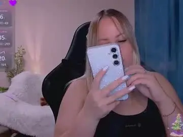 Not_nakedcat  live sex cam