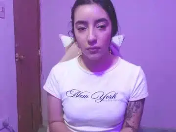 Quee_tiana  live sex cam