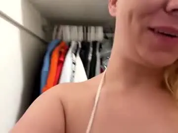 Battlebarbie  live sex cam