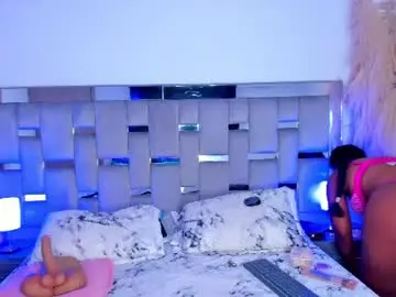 Cammiila  live sex cam