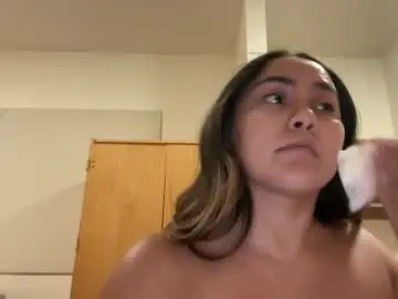 Cumberinme  live sex cam