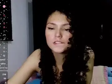 Diamond_curls05  live sex cam
