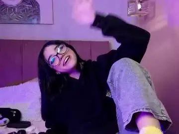 Ela_petit  live sex cam