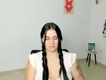 Emi_blossom_  live sex cam