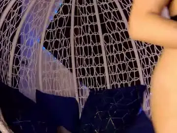 Evaloviaa255  live sex cam