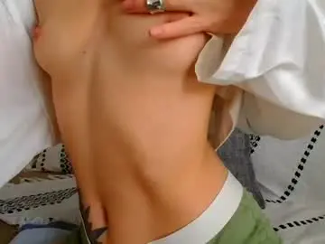 Firstoffense  live sex cam