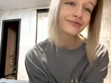 Geralynsurkamer  live sex cam