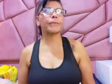 Jennifer_0717  live sex cam