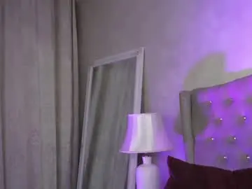 Lilmissmarilu  live sex cam