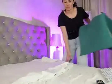 Lilmissmarilu  live sex cam