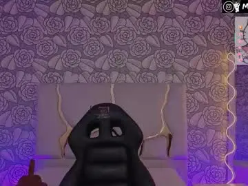 Mellani_tay  live sex cam